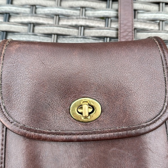 COACH Vintage Small Sidepack - Brown Leather/Brass - Picture 7 of 16